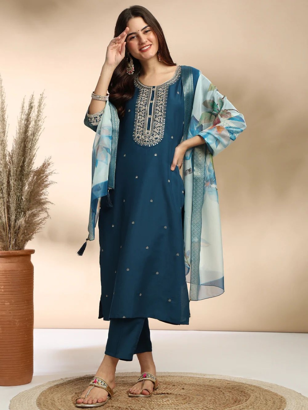 HETVI CREATION Floral Embroidered Zari Straight Kurta With Trousers And Dupatta, Blue
HETVI CREATION Floral Embroidered Zari Straight Kurta With Trousers And Dupatta, Blue