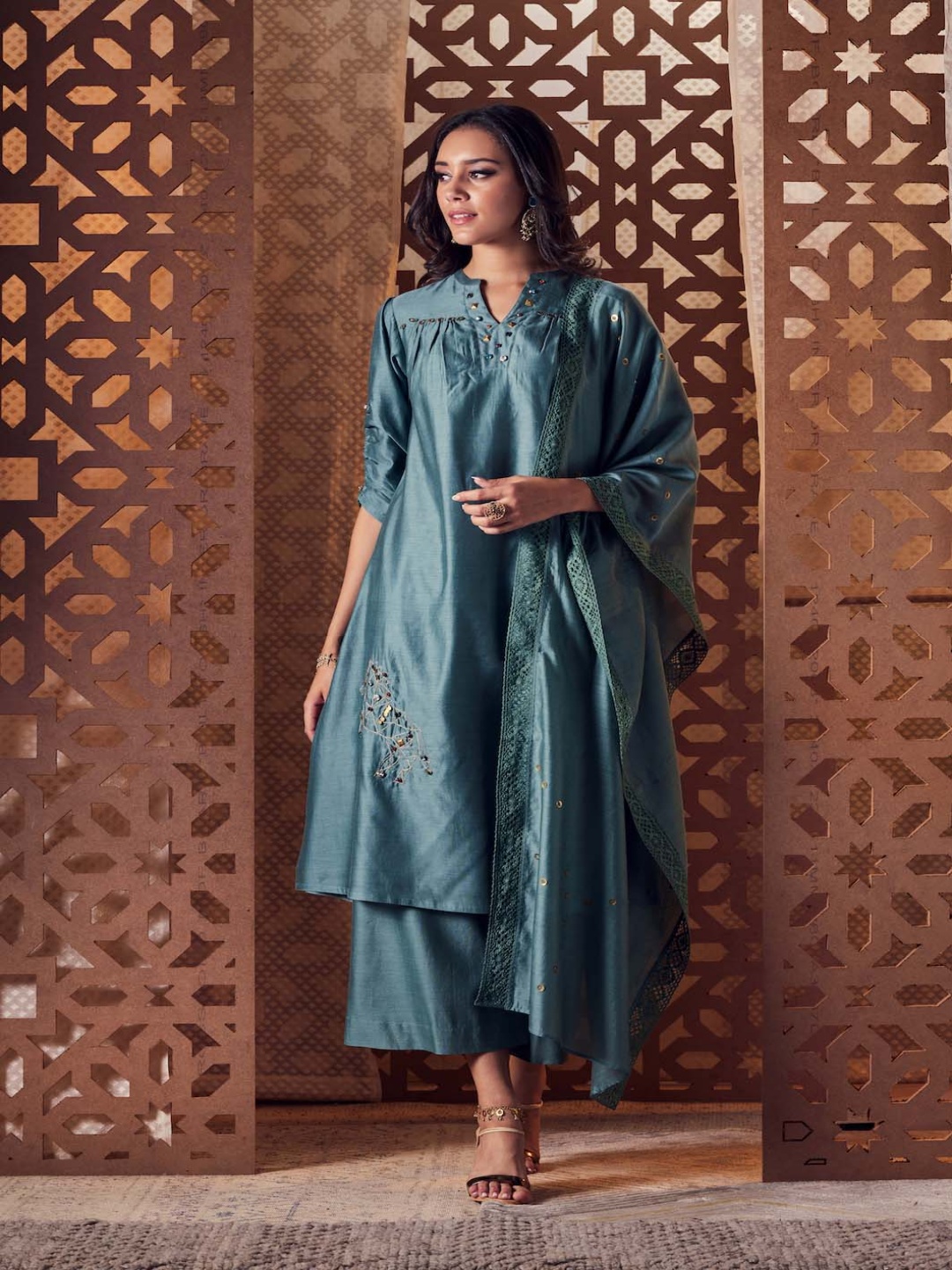 charkhee Ethnic Embroidered Beads and Stones Chanderi Silk A-Line Kurta with Palazzo, Green
charkhee Ethnic Embroidered Beads and Stones Chanderi Silk A-Line Kurta with Palazzo, Green
