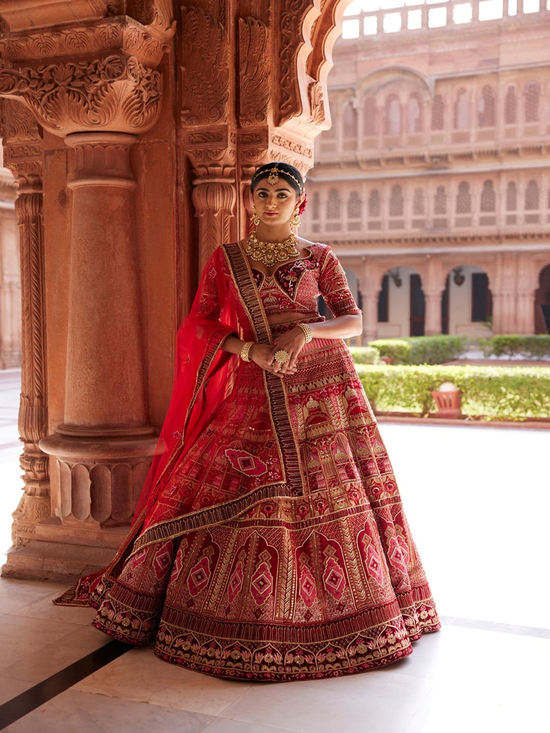 KIASA By Ronak & Shruti AARI Embellished Ready to Wear Lehenga Blouse With Dupatta, Red
KIASA By Ronak & Shruti AARI Embellished Ready to Wear Lehenga Blouse With Dupatta, Red