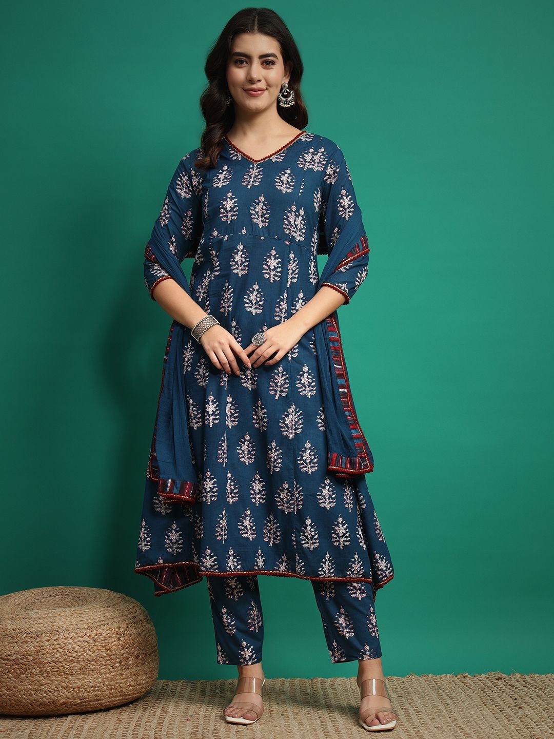 V.S.Creation Floral Printed Pure Cotton Anarkali Kurta with Trousers & With Dupatta, Blue
V.S.Creation Floral Printed Pure Cotton Anarkali Kurta with Trousers & With Dupatta, Blue