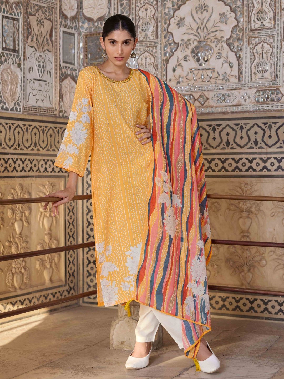 VIRICA Floral Printed Round Neck Regular Phulkari Work Kurta With Trousers With Dupatta, Yellow
VIRICA Floral Printed Round Neck Regular Phulkari Work Kurta With Trousers With Dupatta, Yellow