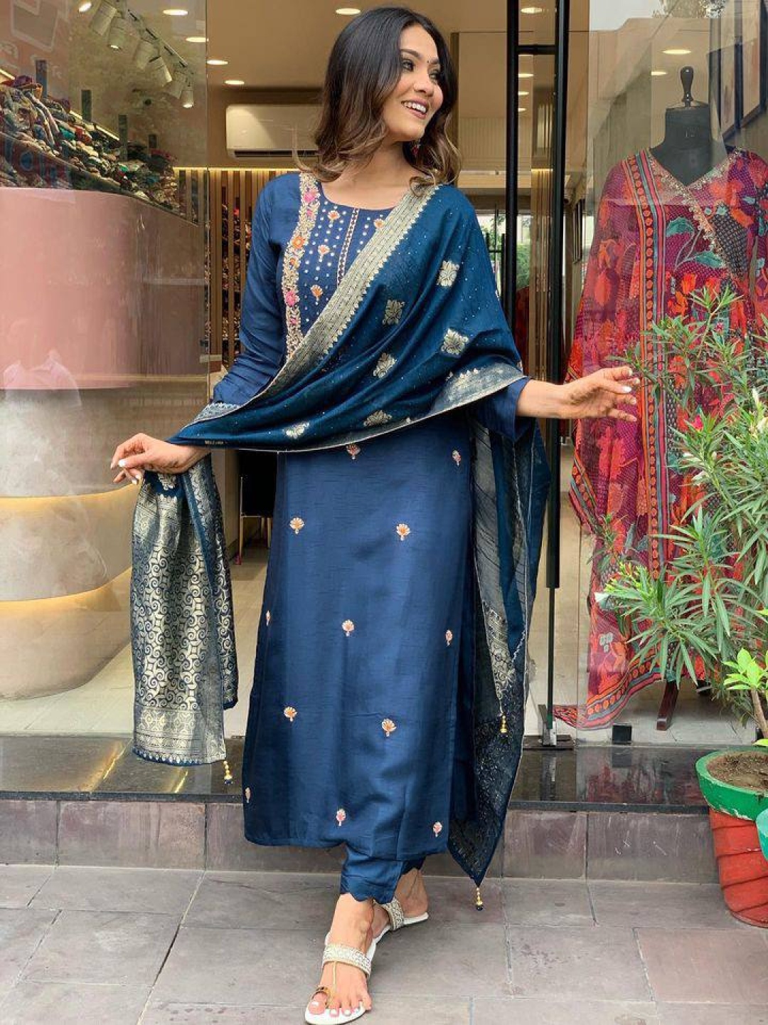 KALINI Women Ethnic Motifs Embroidered Regular Kurta with Trousers Dupatta, Navy blue
KALINI Women Ethnic Motifs Embroidered Regular Kurta with Trousers Dupatta, Navy blue