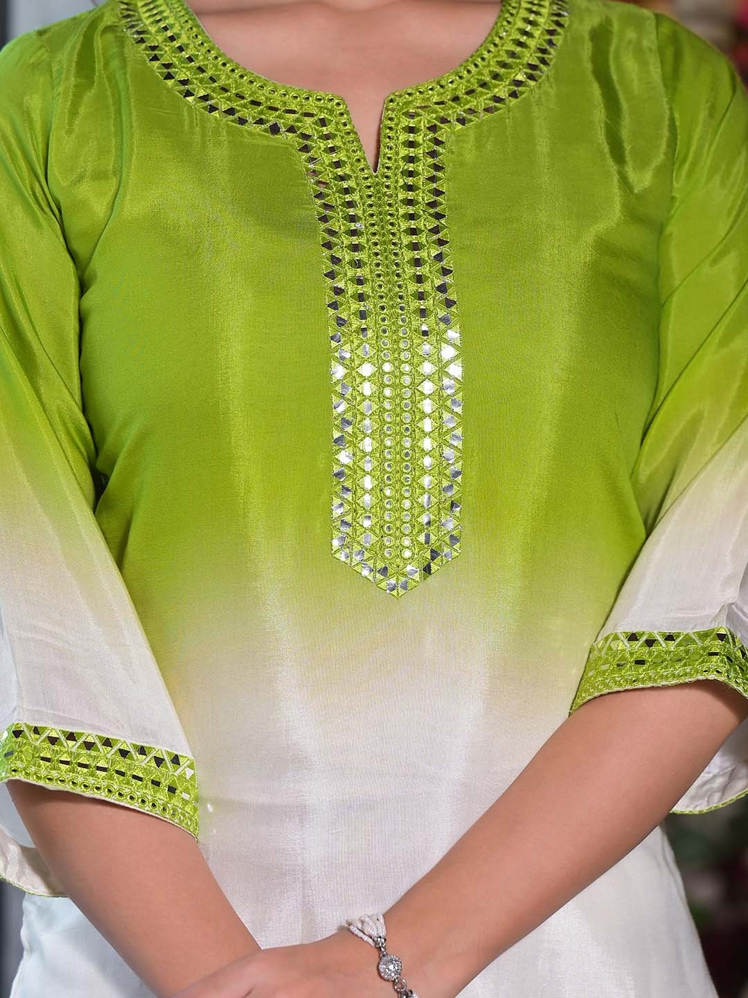 Vastramyaa Women Colourblocked Regular Mirror Work Kurta with Trousers & With Dupatta, White
Vastramyaa Women Colourblocked Regular Mirror Work Kurta with Trousers & With Dupatta, White