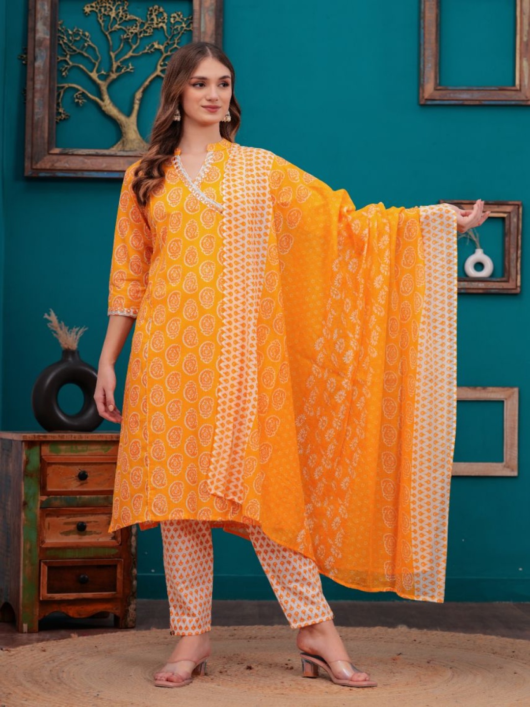 JC4U Paisley Printed Pure Cotton V-Neck Angrakha Kurta With Trousers And Dupatta, Yellow
JC4U Paisley Printed Pure Cotton V-Neck Angrakha Kurta With Trousers And Dupatta, Yellow