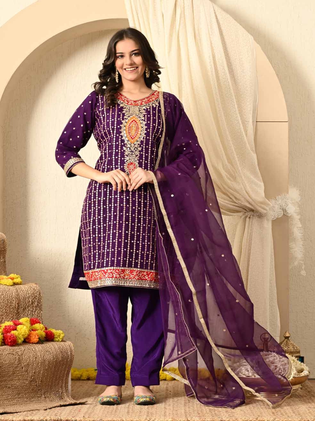 ZARIKALI Women Ethnic Motifs Embroidered Regular Kurta with Trousers & With Dupatta, Purple
ZARIKALI Women Ethnic Motifs Embroidered Regular Kurta with Trousers & With Dupatta, Purple