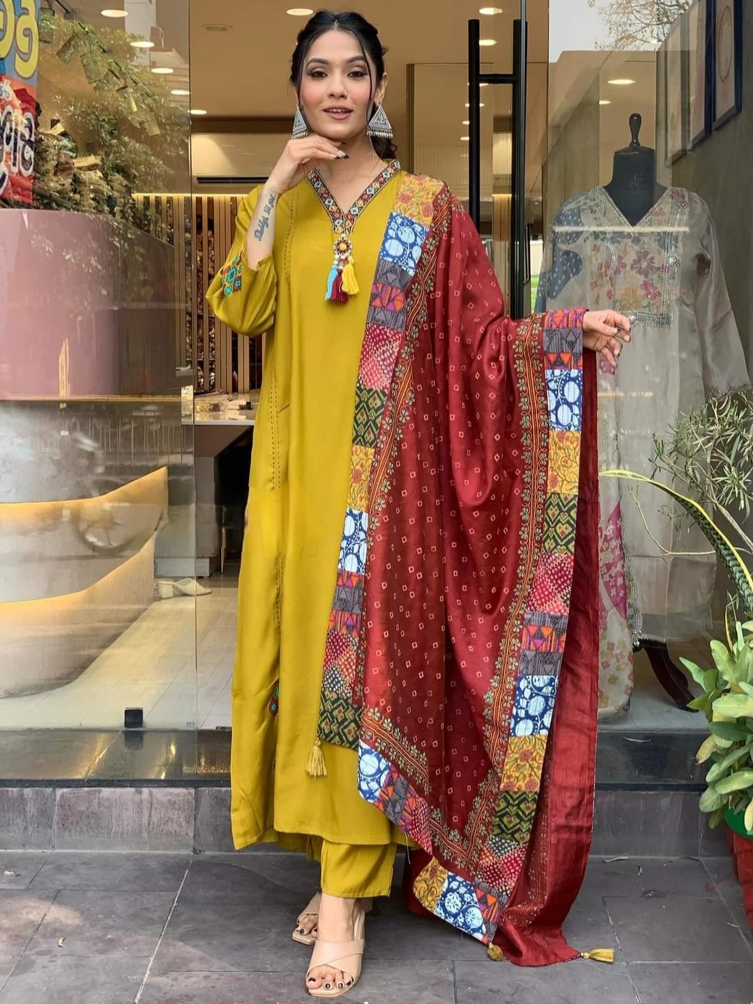 KALINI Geometric Embroidered Thread Work Chanderi Silk Kurta with Trousers & Dupatta, Mustard
KALINI Geometric Embroidered Thread Work Chanderi Silk Kurta with Trousers & Dupatta, Mustard