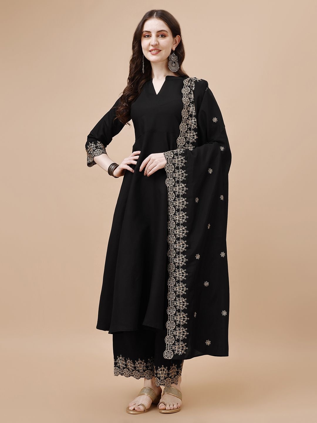 Hirvanti Fashion Embroidered Zari Notch Neck Anarkali Kurta with Palazzo And Dupatta, Black
Hirvanti Fashion Embroidered Zari Notch Neck Anarkali Kurta with Palazzo And Dupatta, Black