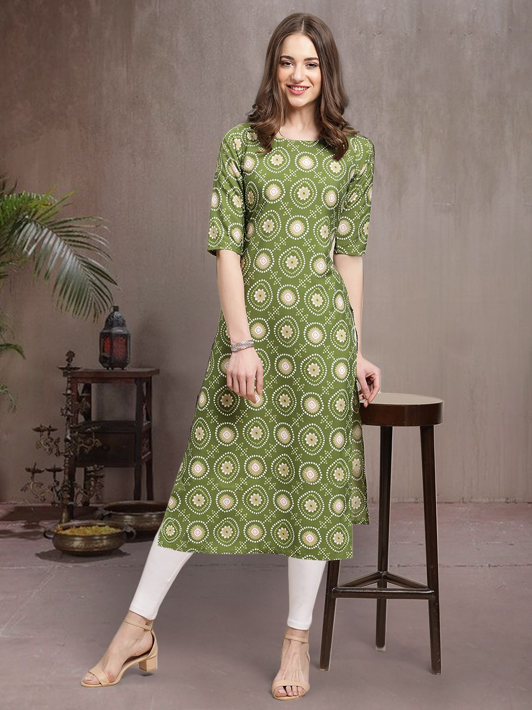 7Threads Geometric Printed Crepe Straight Kurta, Olive
7Threads Geometric Printed Crepe Straight Kurta, Olive
