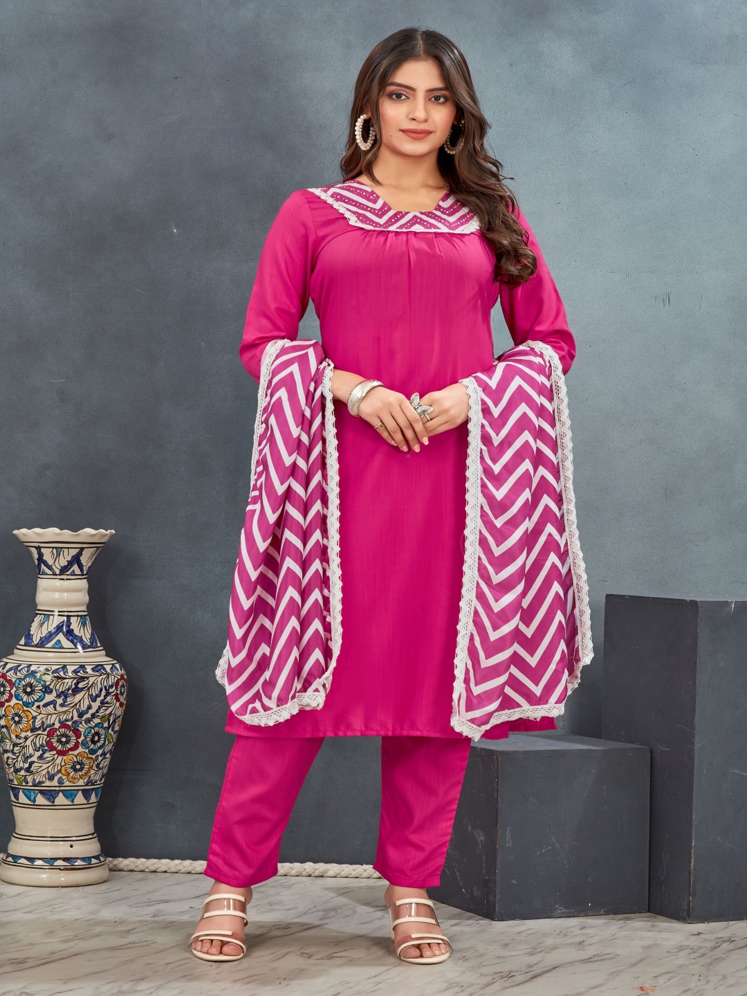 VAAZI CREATOR Women Leheriya Printed Regular Aari Work Kurta with Trousers & With Dupatta, Rose
VAAZI CREATOR Women Leheriya Printed Regular Aari Work Kurta with Trousers & With Dupatta, Rose