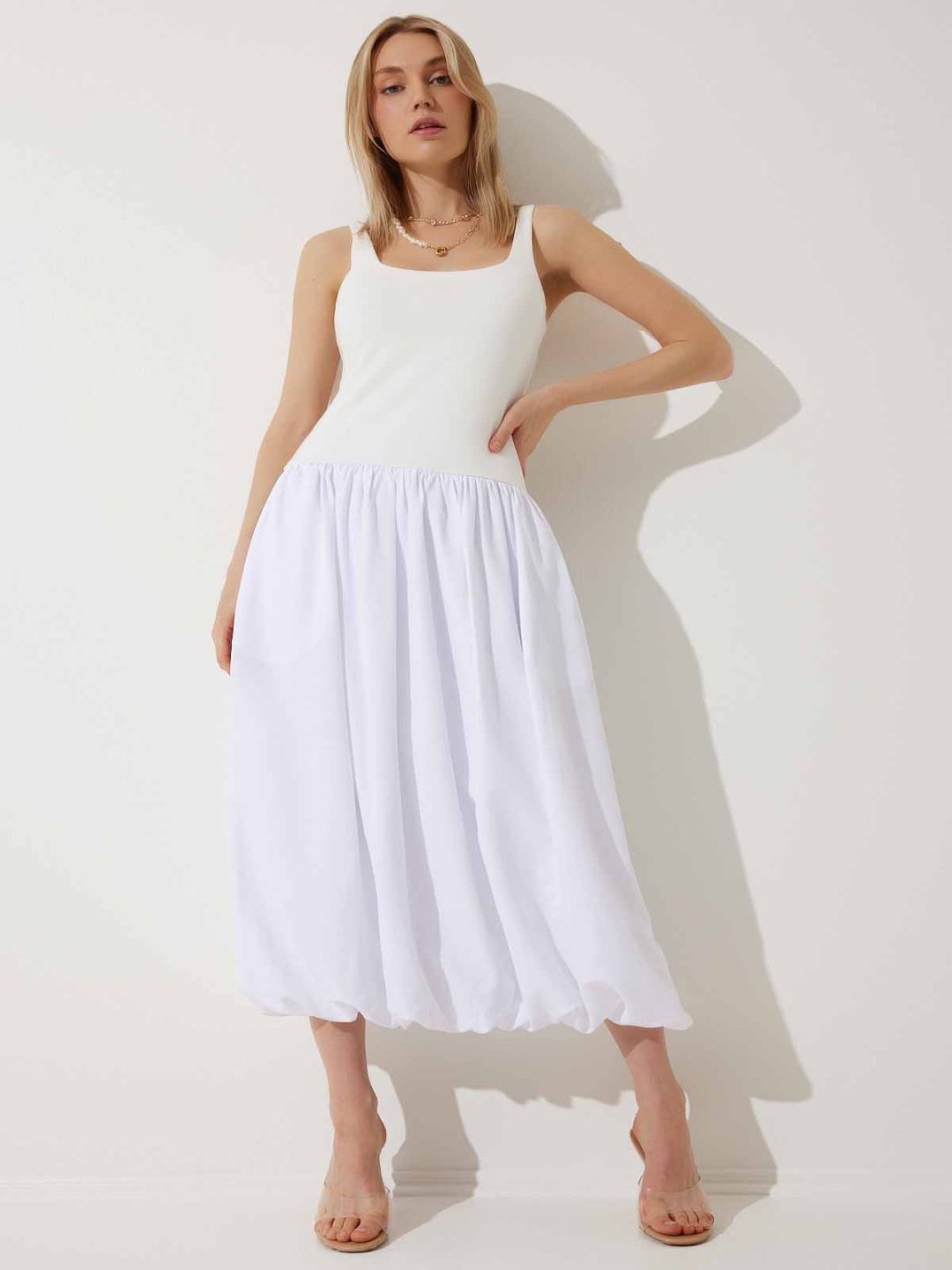 Happiness istanbul pure cotton Square Neck Shoulder Straps Fit & Flare Midi Dress, White
Happiness istanbul pure cotton Square Neck Shoulder Straps Fit & Flare Midi Dress, White