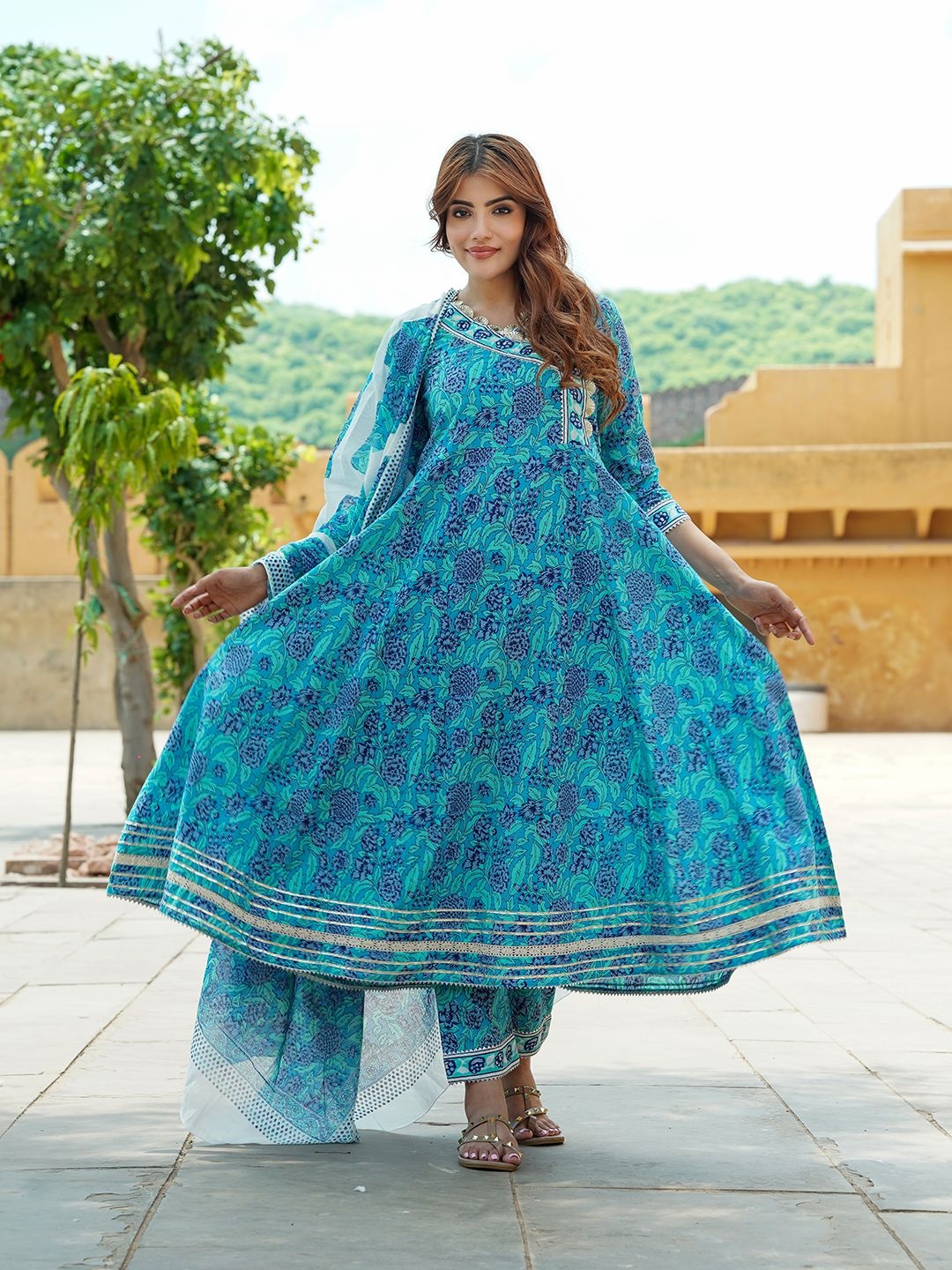 Jaitpuriya Floral Printed Angrakha Pure Cotton Anarkali Kurta With Trouser & Dupatta, Blue
Jaitpuriya Floral Printed Angrakha Pure Cotton Anarkali Kurta With Trouser & Dupatta, Blue