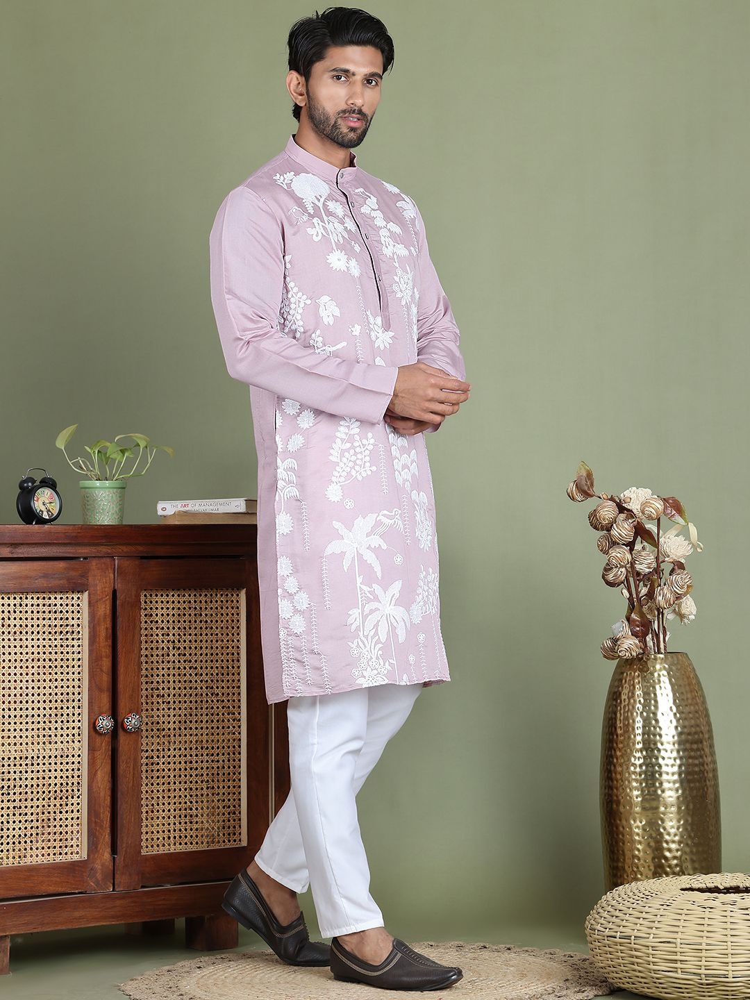 Jompers Floral Embroidered Chikankari Band Collar Straight Kurta With Pyjama, Purple
Jompers Floral Embroidered Chikankari Band Collar Straight Kurta With Pyjama, Purple
