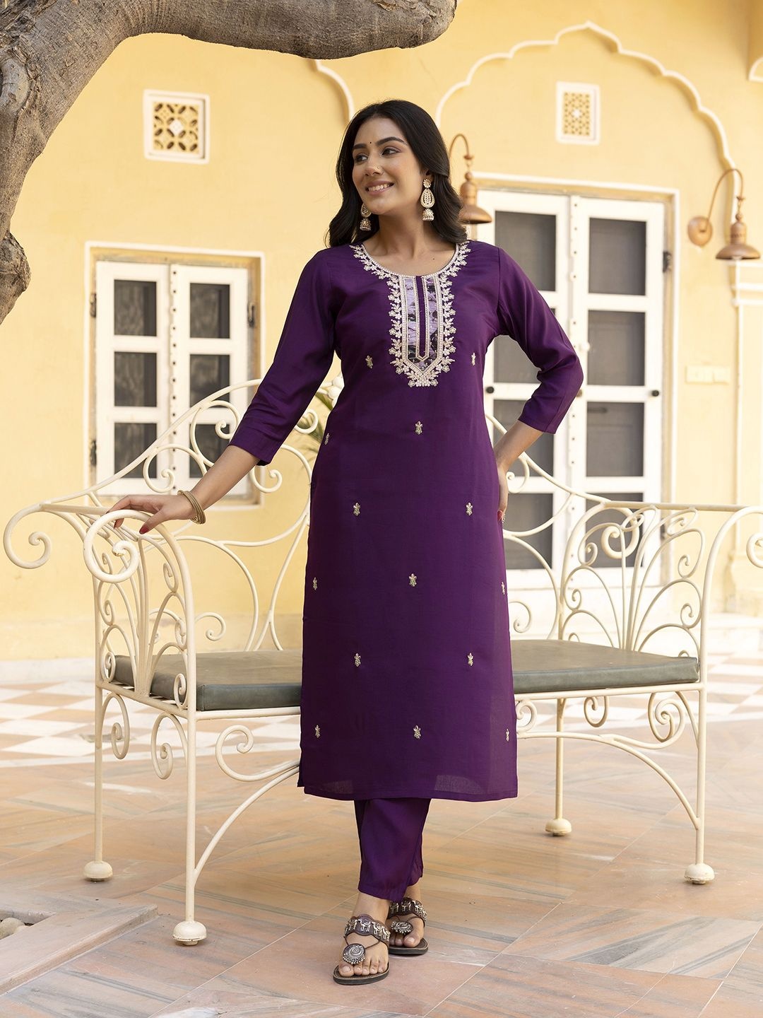 Navlik Floral Embroidered Thread Work Chanderi Silk Kurta With Trousers And Dupatta, Purple
Navlik Floral Embroidered Thread Work Chanderi Silk Kurta With Trousers And Dupatta, Purple