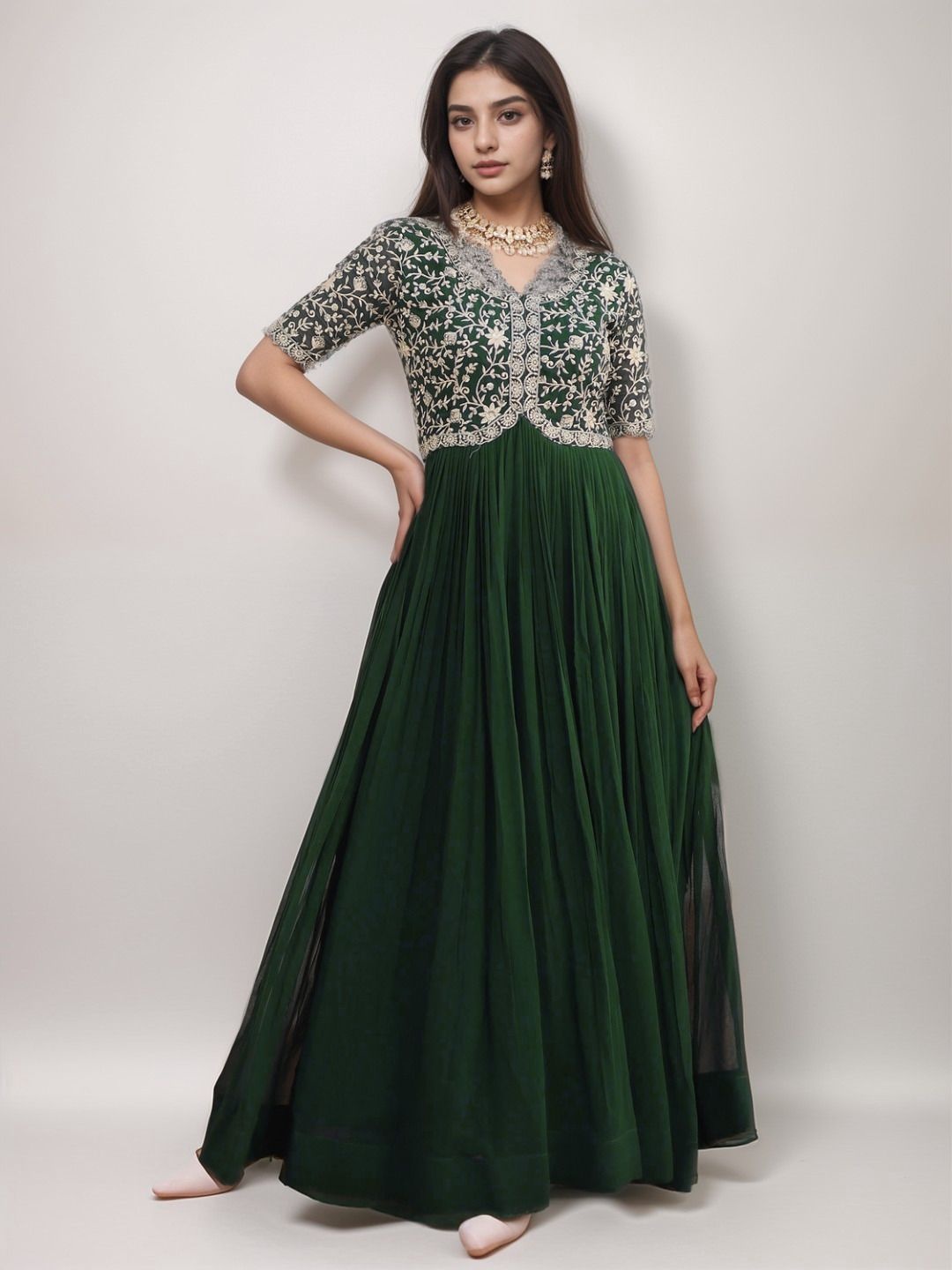 Vama Heritage Floral Embroidered Round Neck Sequinned Georgette Anarkali Kurta, Green
Vama Heritage Floral Embroidered Round Neck Sequinned Georgette Anarkali Kurta, Green