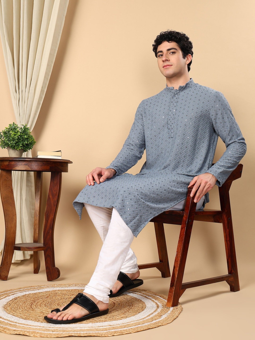 TATTVA Geometric Embroidered Mandarin Collar Pure Cotton Straight Kurta With Pyjamas, Blue
TATTVA Geometric Embroidered Mandarin Collar Pure Cotton Straight Kurta With Pyjamas, Blue