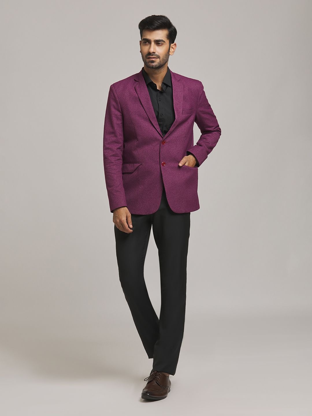Aryavir Malhotra Single-Breasted Notched Lapel Collar Regular Fit Suede Formal Blazers, Purple
Aryavir Malhotra Single-Breasted Notched Lapel Collar Regular Fit Suede Formal Blazers, Purple