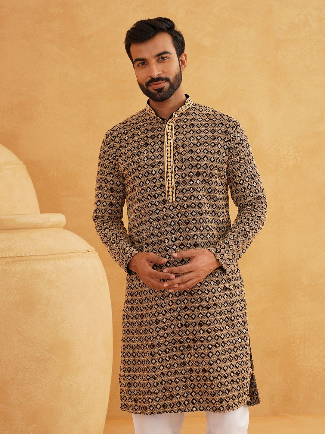 SOJANYA Geometric Sequins Embroidered Mandarin Collar Pure Cotton Straight Long Kurta, Gold
SOJANYA Geometric Sequins Embroidered Mandarin Collar Pure Cotton Straight Long Kurta, Gold