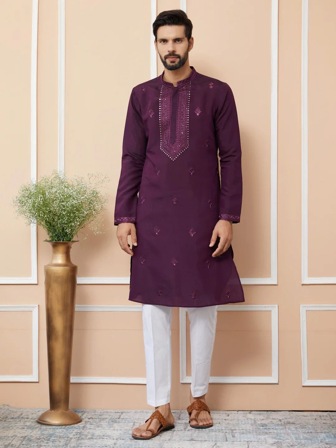 MULTI SHADES Ethnic Motifs Embroidered Mandarin Collar Sequenned Kurta With Trouser, Purple
MULTI SHADES Ethnic Motifs Embroidered Mandarin Collar Sequenned Kurta With Trouser, Purple