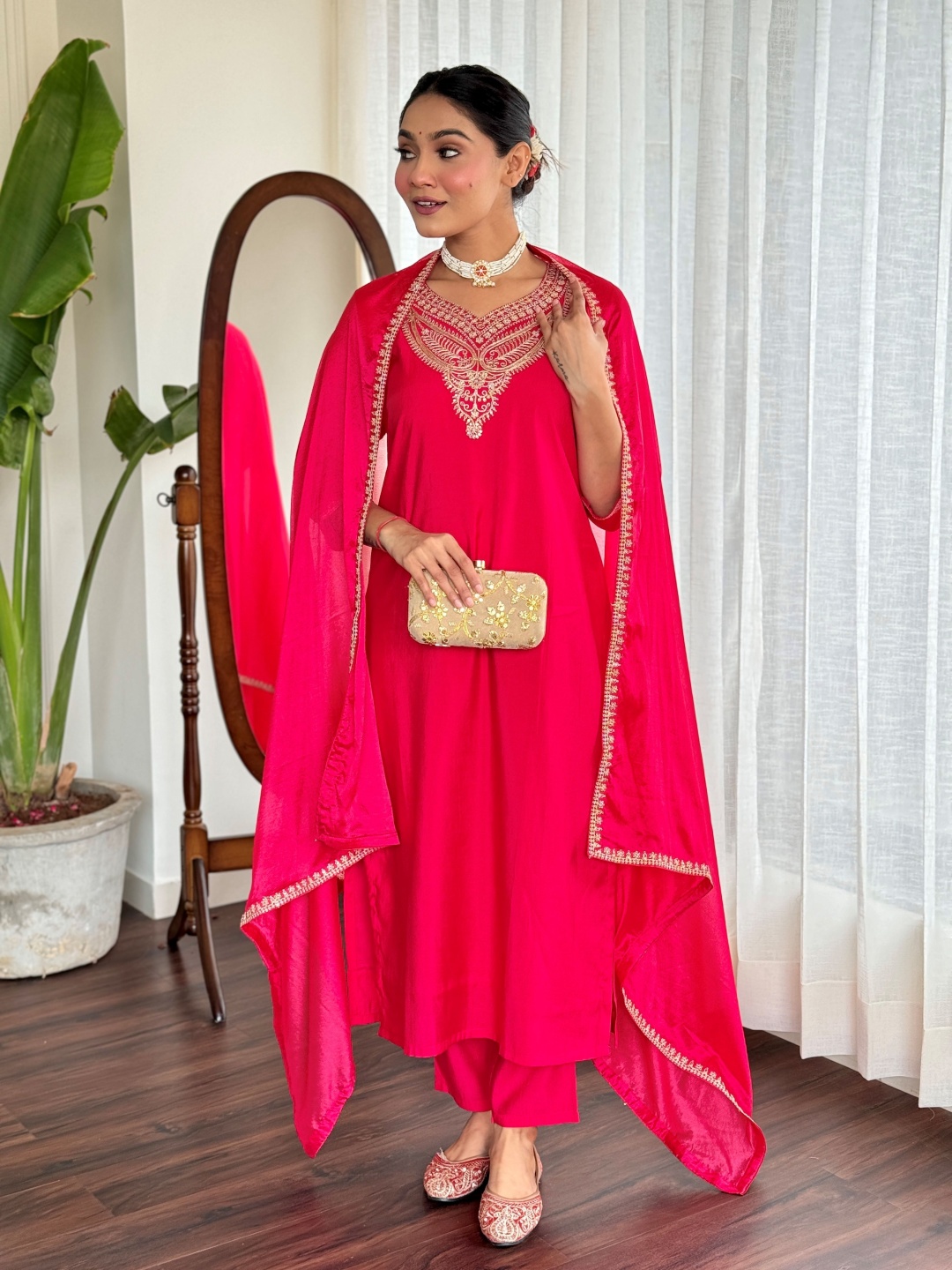 KALINI Zari Embroidered Thread Work Chanderi Silk A-Line Kurta With Trousers And Dupatta, Red
KALINI Zari Embroidered Thread Work Chanderi Silk A-Line Kurta With Trousers And Dupatta, Red