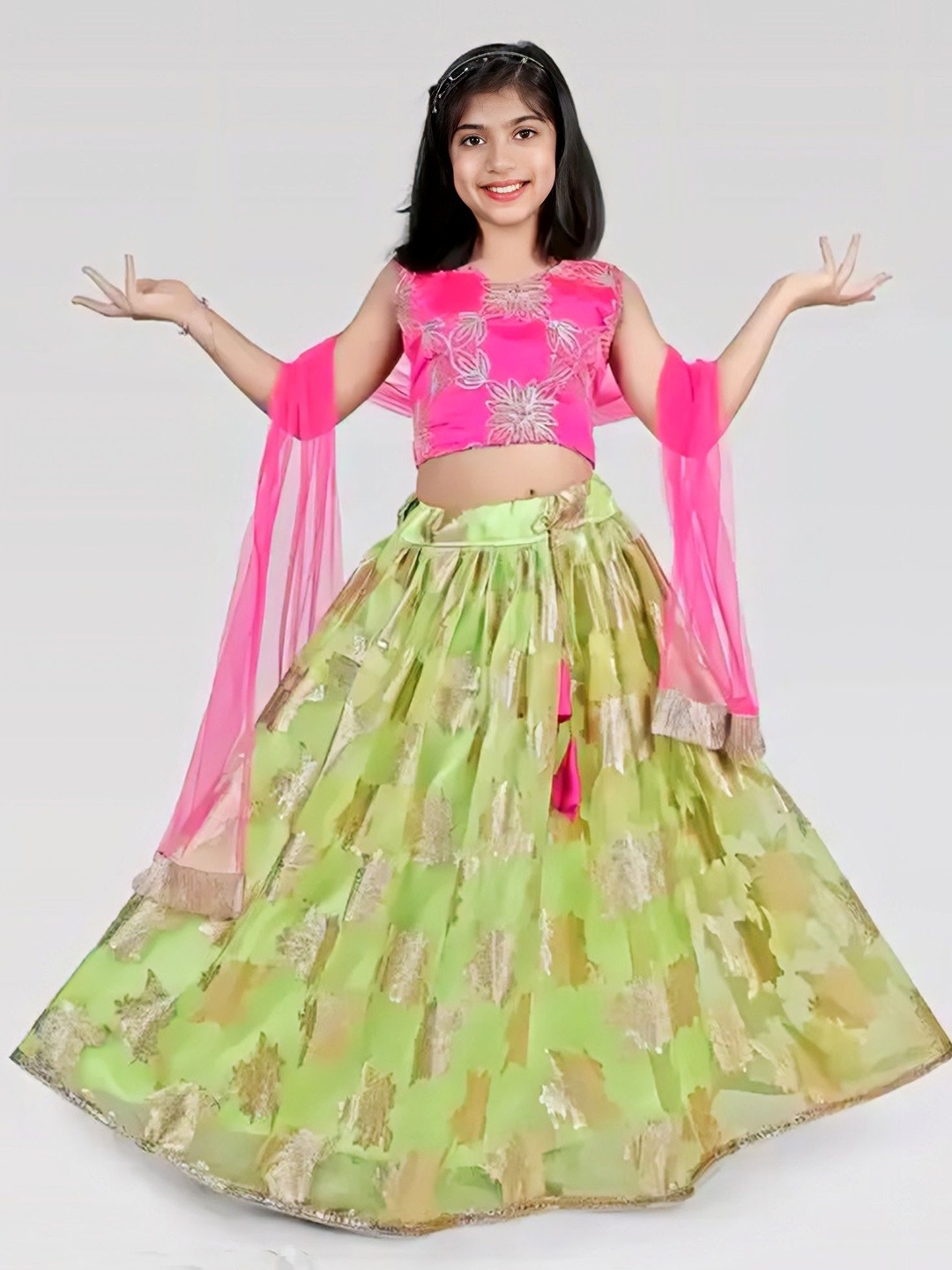 BAESD Girls Embroidered Zari Work Organza Ready to Wear Lehenga & Blouse With Dupatta, Green
BAESD Girls Embroidered Zari Work Organza Ready to Wear Lehenga & Blouse With Dupatta, Green