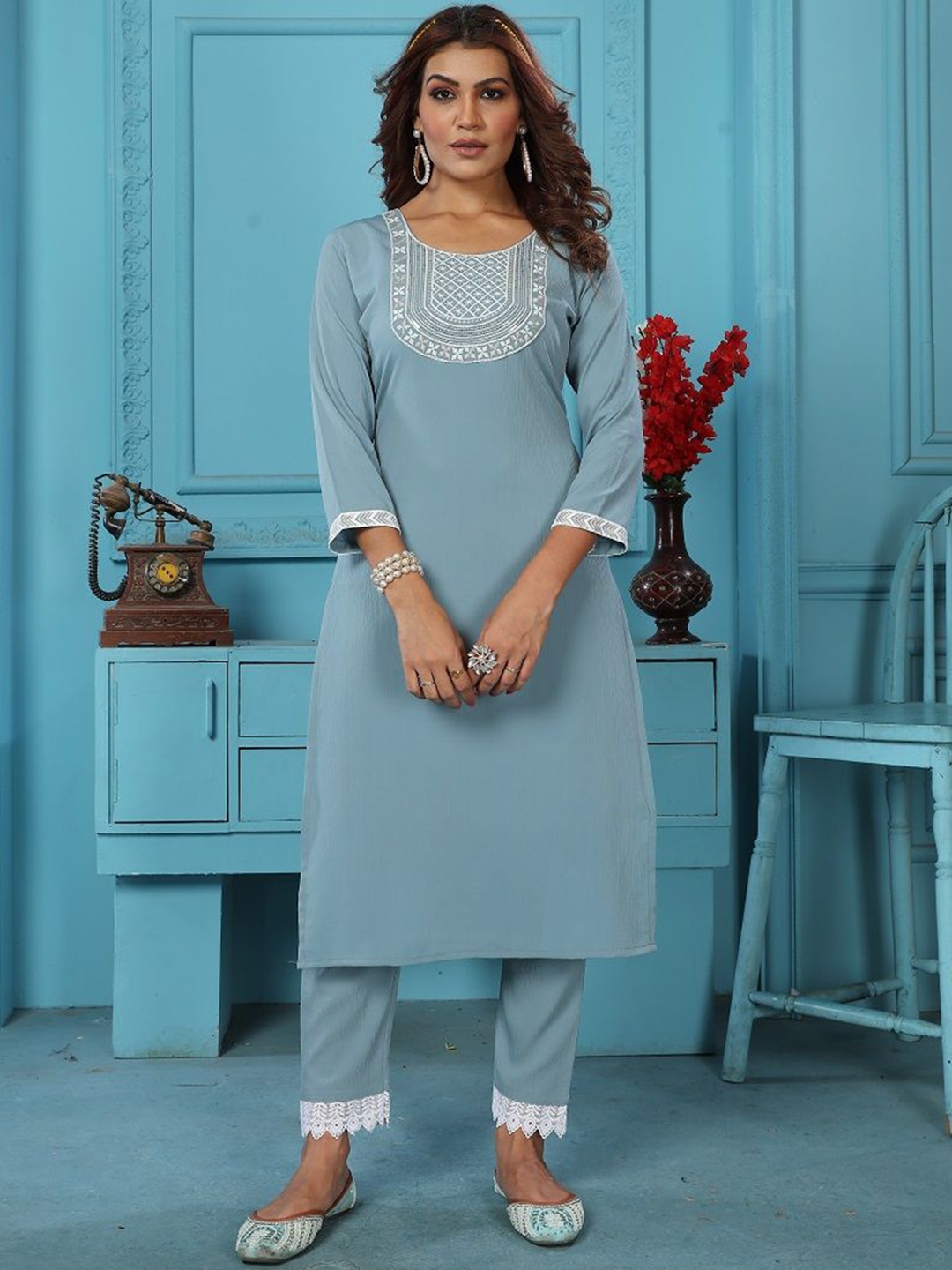 S.K.C Floral Embroidered Round Neck Three-Quarter Sleeves Sequinned Kurta With Trouser, Blue
S.K.C Floral Embroidered Round Neck Three-Quarter Sleeves Sequinned Kurta With Trouser, Blue