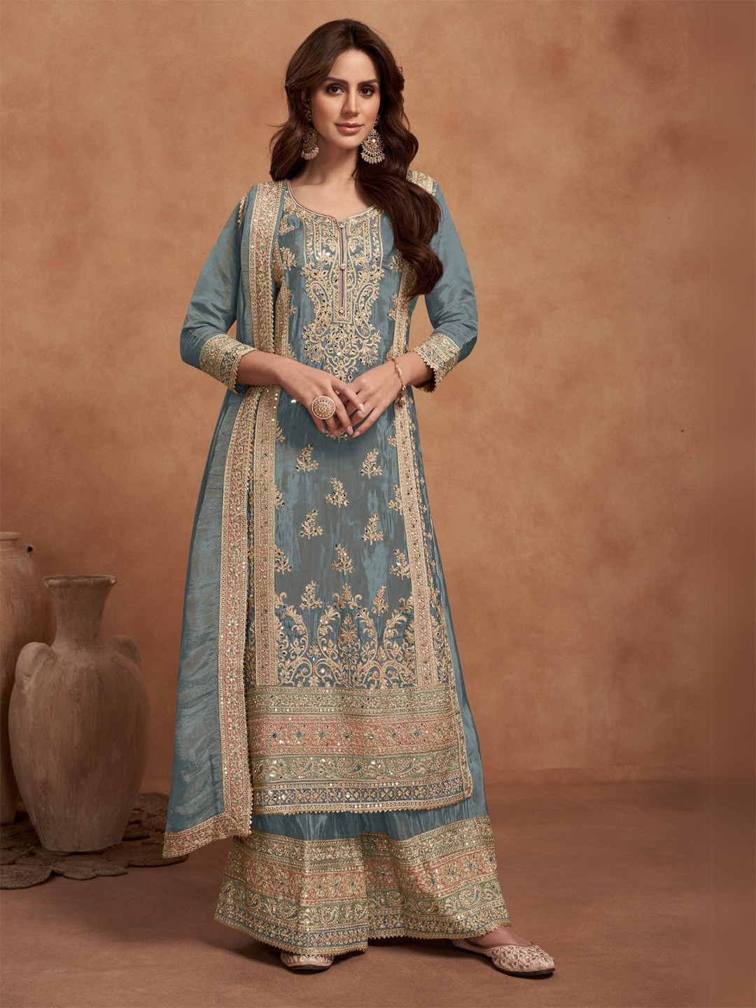 ODETTE Ethnic Motifs Embroidered Sequinned Straight Kurta With Palazzos & Dupatta, Grey
ODETTE Ethnic Motifs Embroidered Sequinned Straight Kurta With Palazzos & Dupatta, Grey