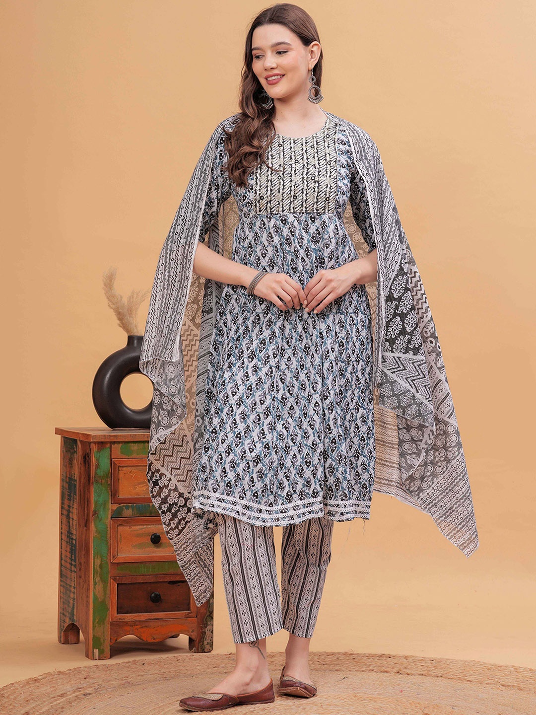 CHIRAAI Floral Printed Sequinned Pure Cotton Anarkali Kurta with Trousers & Dupatta, Blue
CHIRAAI Floral Printed Sequinned Pure Cotton Anarkali Kurta with Trousers & Dupatta, Blue
