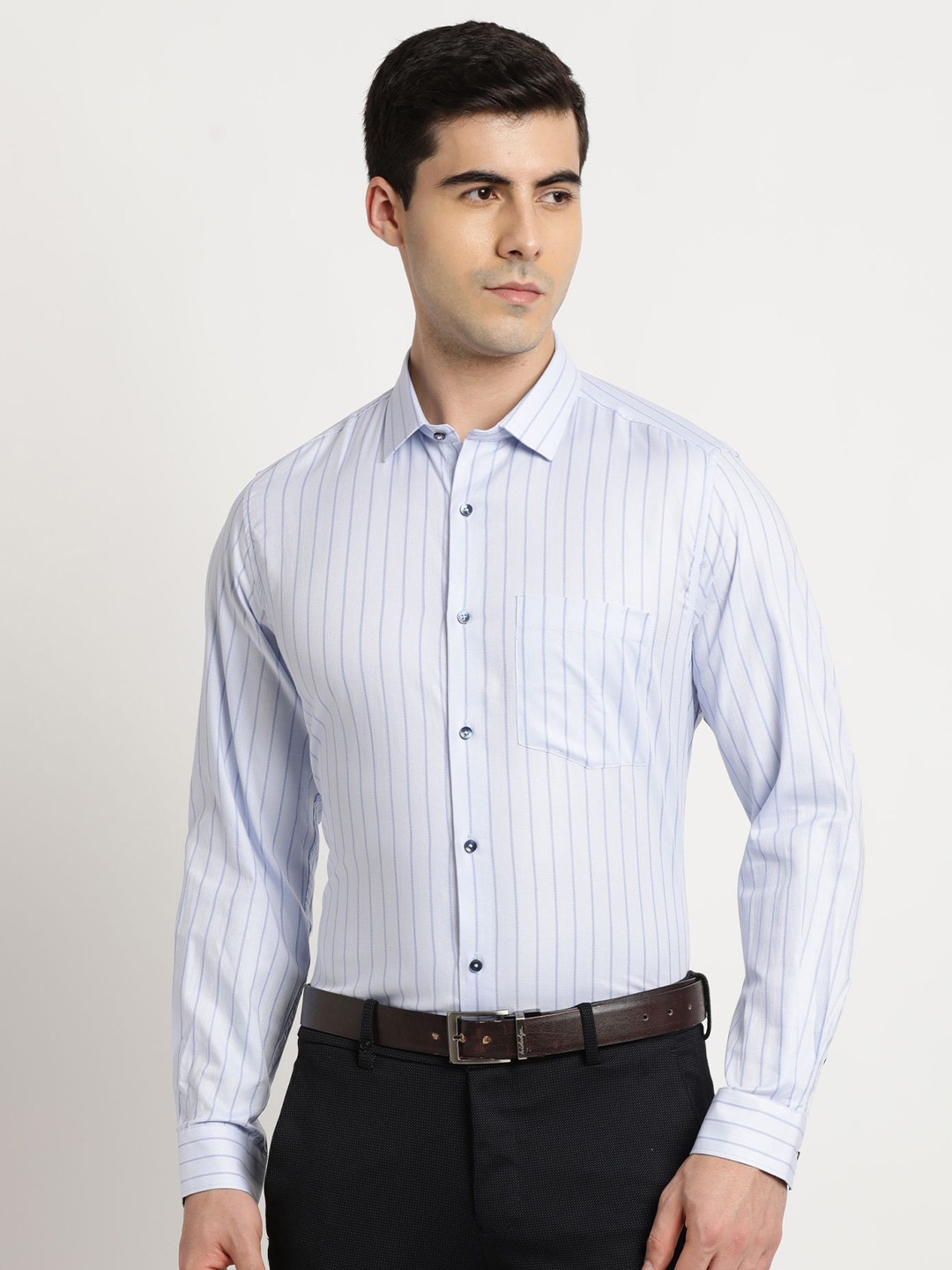 Turtle Men Standard Spread Collar Vertical Striped Cotton Slim Fit Formal Shirt, Blue
Turtle Men Standard Spread Collar Vertical Striped Cotton Slim Fit Formal Shirt, Blue