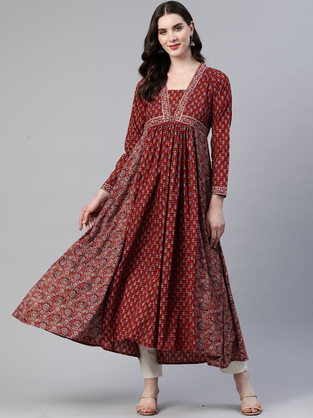 Vbuyz Floral Printed Square Neck Long Sleeves Empire Pure Cotton Anarkali Kurta, Red
Vbuyz Floral Printed Square Neck Long Sleeves Empire Pure Cotton Anarkali Kurta, Red