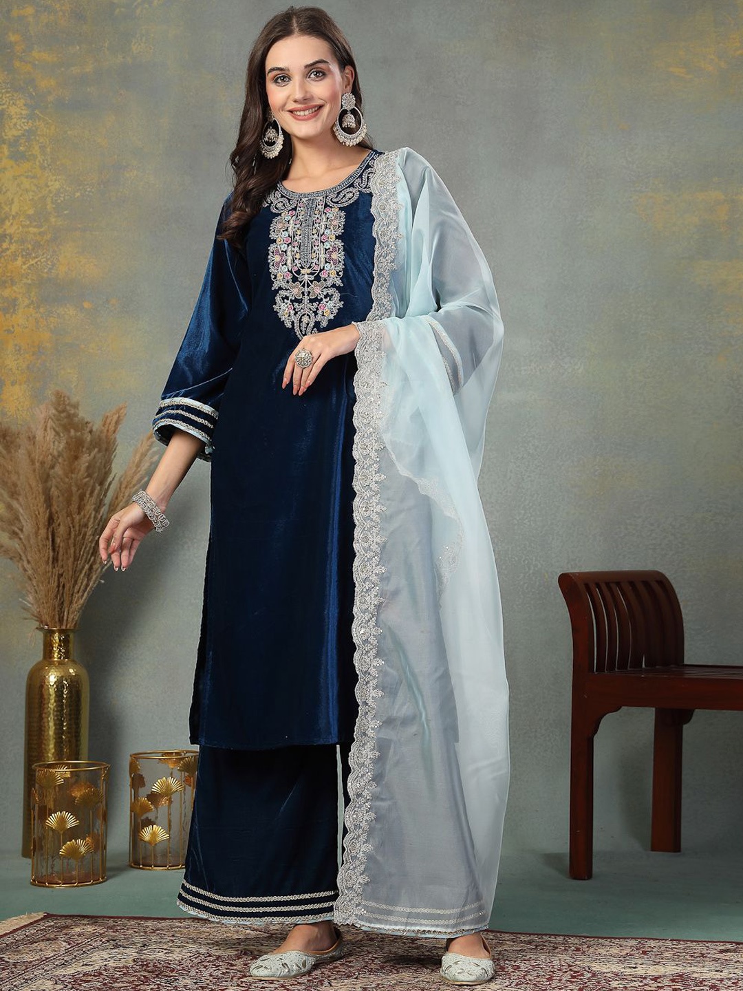 Stylum Women Embroidered Regular Sequinned Velvet Kurta with Palazzos & With Dupatta, Blue
Stylum Women Embroidered Regular Sequinned Velvet Kurta with Palazzos & With Dupatta, Blue