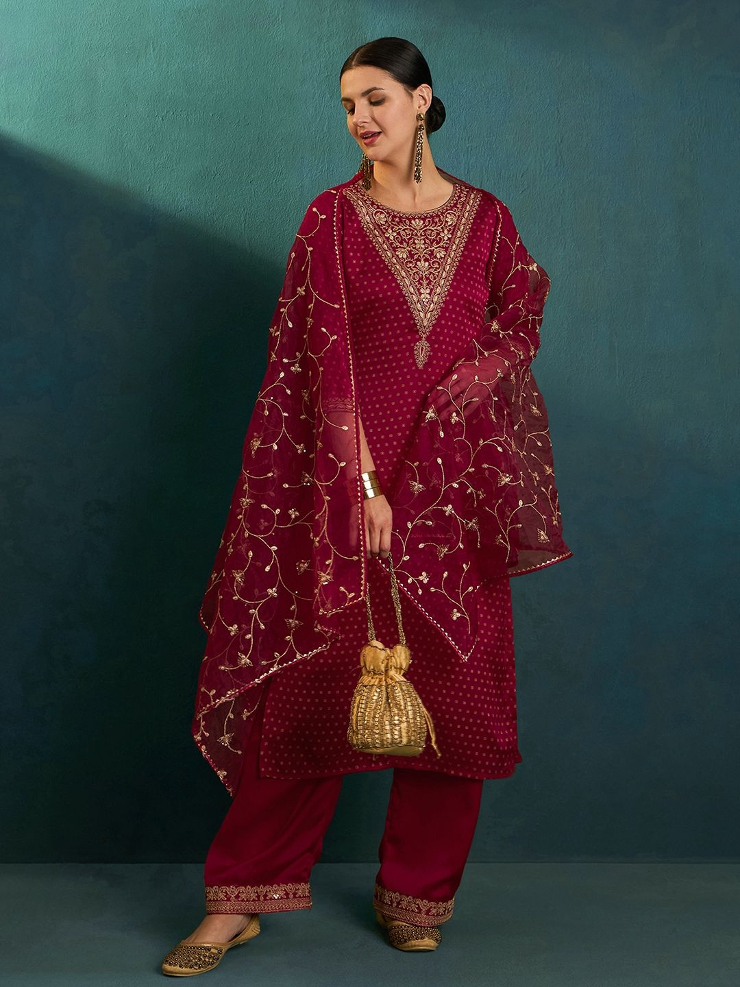 Kvsfab Ethnic Motifs Zari Embroidered Straight Kurta With Trousers And Dupatta, Maroon
Kvsfab Ethnic Motifs Zari Embroidered Straight Kurta With Trousers And Dupatta, Maroon