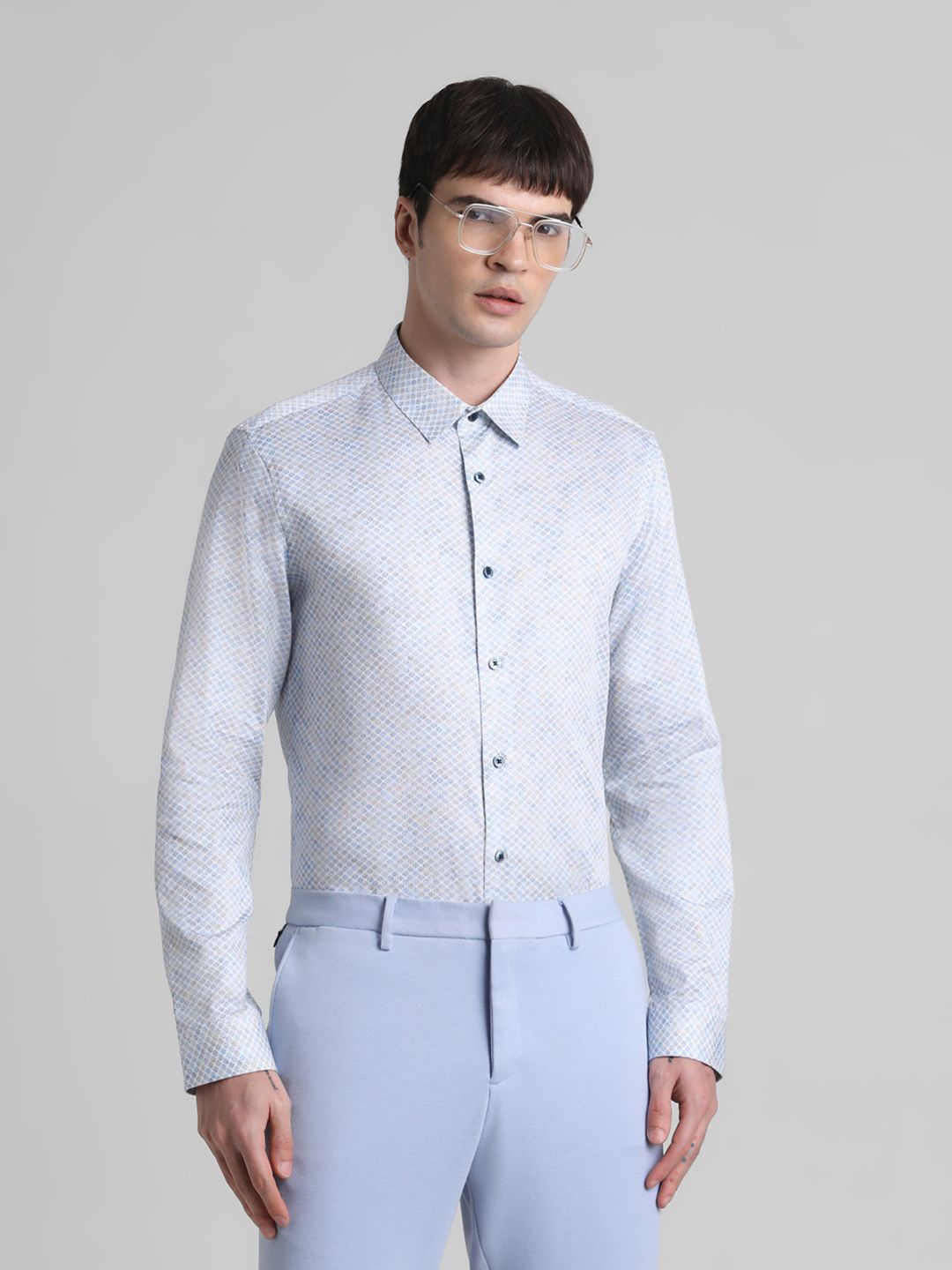 Jack & Jones Men Slim Fit Spread Collar Micro Ditsy Printed Cotton Casual Shirt, White
Jack & Jones Men Slim Fit Spread Collar Micro Ditsy Printed Cotton Casual Shirt, White