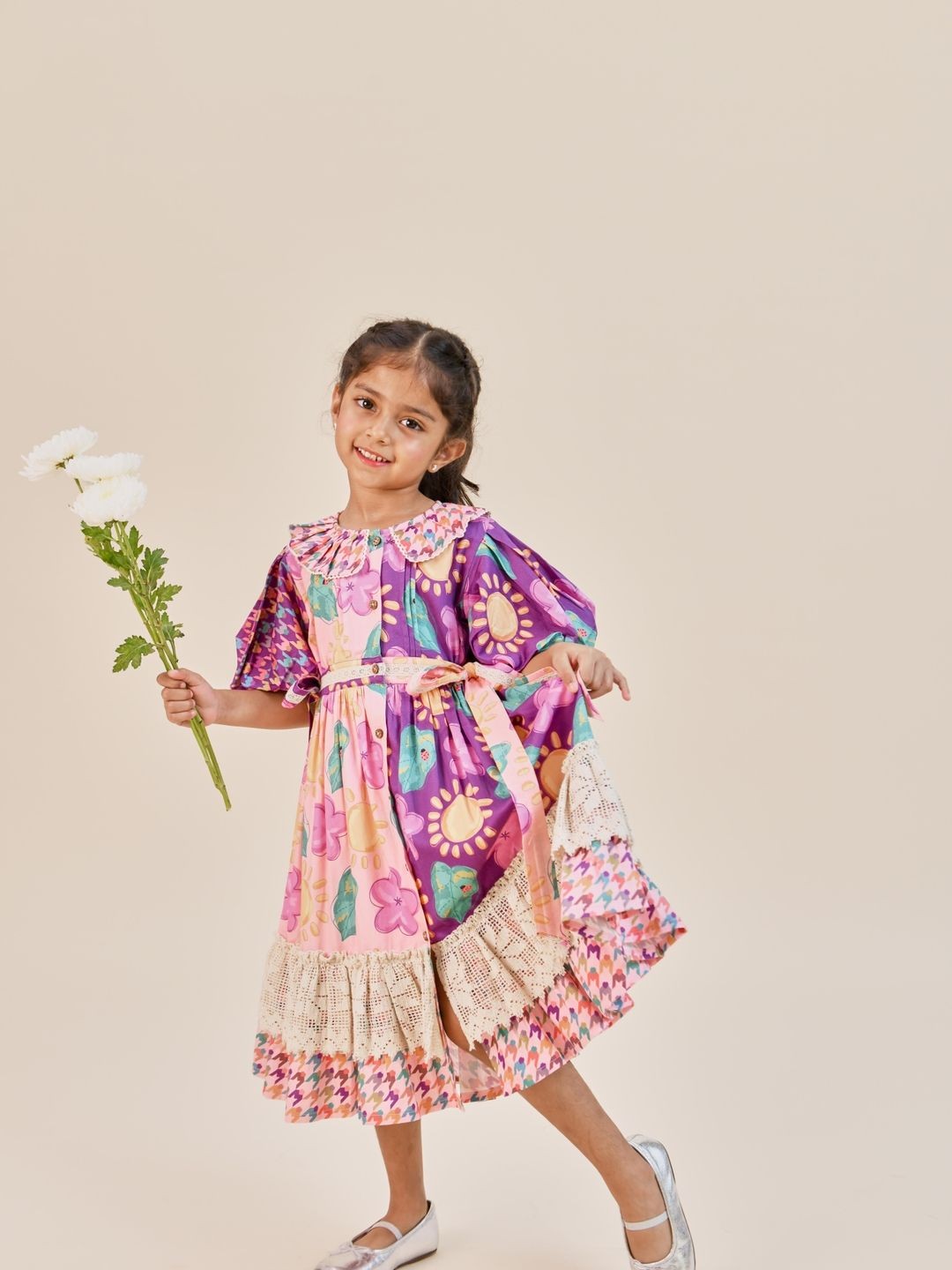 Little Shiro Girls Floral Print Flared Sleeve Fit and Flare The Isabelle Dress, Multi
Little Shiro Girls Floral Print Flared Sleeve Fit and Flare The Isabelle Dress, Multi