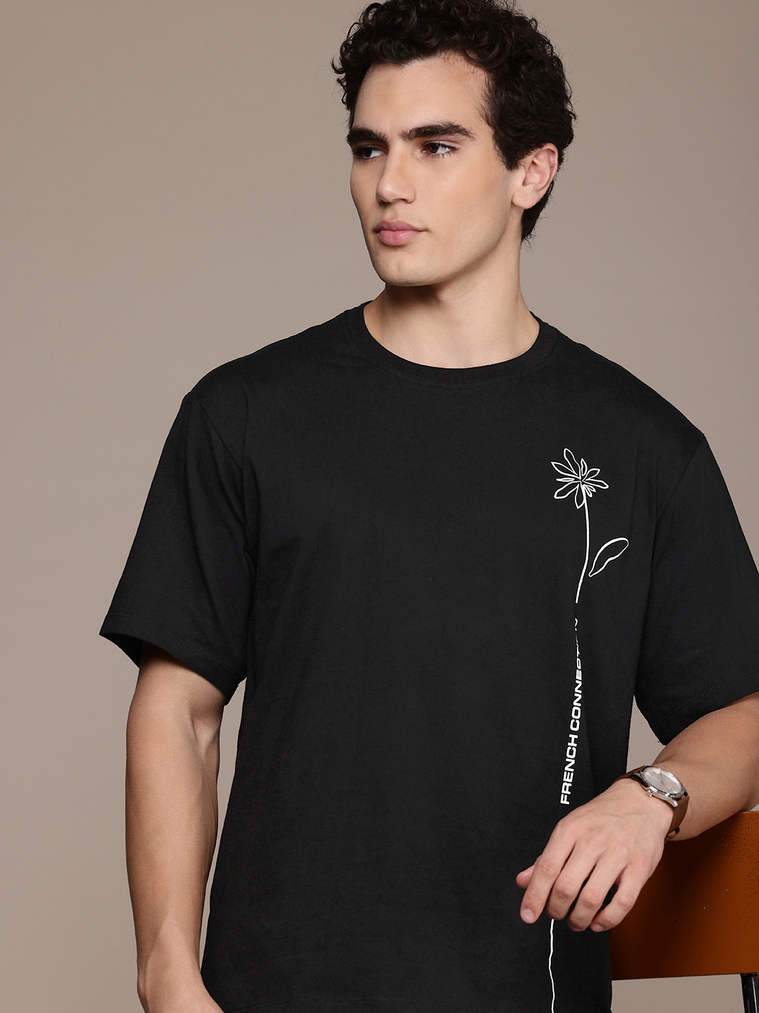 French Connection Brand Logo Printed Drop-Shoulder Sleeves Pure Cotton Casual T-shirt, Black
French Connection Brand Logo Printed Drop-Shoulder Sleeves Pure Cotton Casual T-shirt, Black