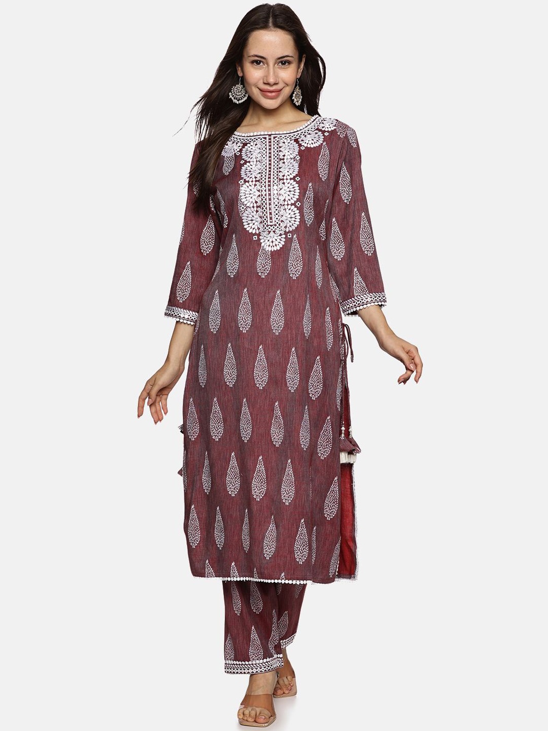 RAJMANDIRFABRICS Women Floral Embroidered Regular Thread Work Pure Cotton Kurta with Trousers, Brown
RAJMANDIRFABRICS Women Floral Embroidered Regular Thread Work Pure Cotton Kurta with Trousers, Brown