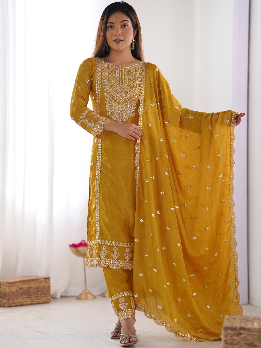 HARI FASHION Women Floral Embroidered Regular Kurta with Pyjamas & With Dupatta, Mustard
HARI FASHION Women Floral Embroidered Regular Kurta with Pyjamas & With Dupatta, Mustard