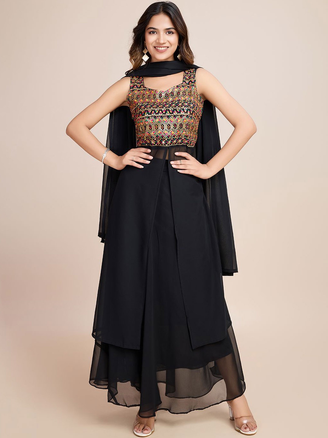 AKSHARAM Women Floral Embroidered Regular Sequinned Kurta with Palazzos & With Dupatta, Black
AKSHARAM Women Floral Embroidered Regular Sequinned Kurta with Palazzos & With Dupatta, Black