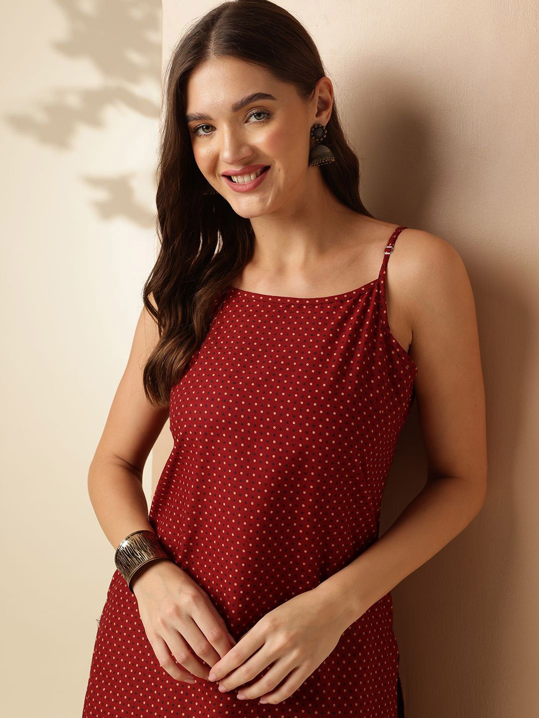 Anouk Maroon Polka Dots Printed Shoulder Straps Neck Sleeveless Regular Pure Cotton Kurta
Anouk Maroon Polka Dots Printed Shoulder Straps Neck Sleeveless Regular Pure Cotton Kurta