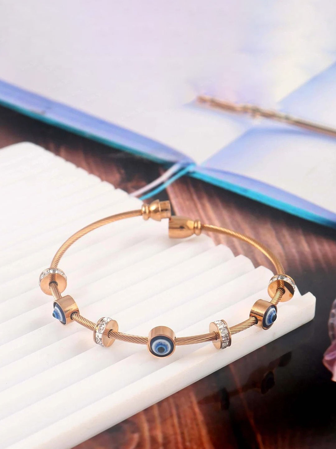 DIVASTRI Set Of 2 Rose Gold-Plated Stainless Steel AD Anti Tarnish Evil Eye Kada Bracelets
DIVASTRI Set Of 2 Rose Gold-Plated Stainless Steel AD Anti Tarnish Evil Eye Kada Bracelets