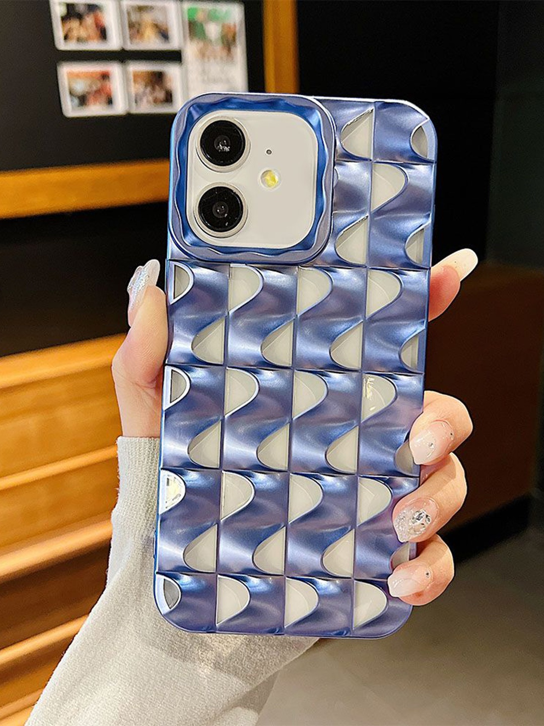 Luxury Kase Abstract Printed LK148 3D Metal Texture iPhone 12 Back Case Mobile Accessories, Blue
Luxury Kase Abstract Printed LK148 3D Metal Texture iPhone 12 Back Case Mobile Accessories, Blue