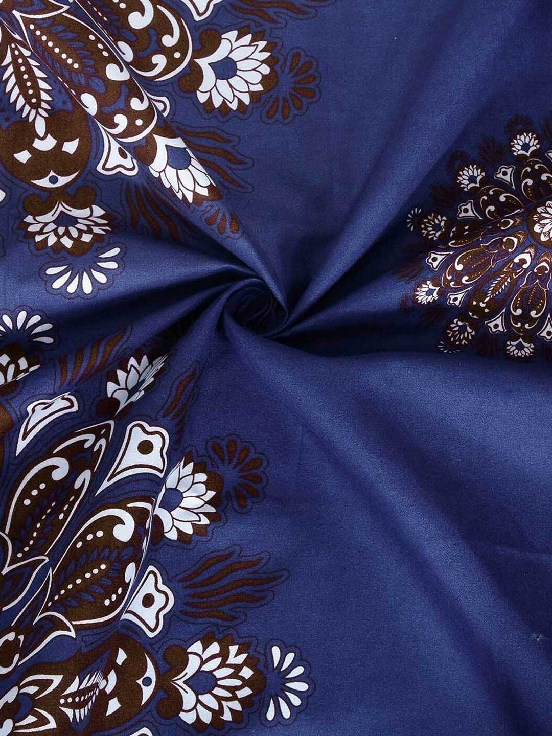 THE little BIG STORE Navy Blue & Brown Floral 300 TC Fitted King Bedsheet Set-1.82m x1.98m
THE little BIG STORE Navy Blue & Brown Floral 300 TC Fitted King Bedsheet Set-1.82m x1.98m