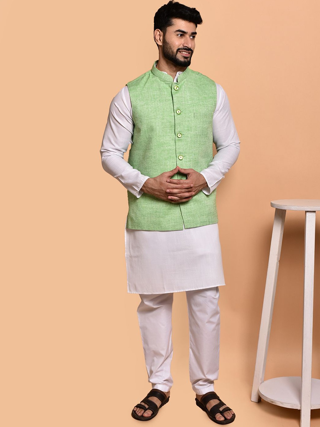 PRINTINDIA Mandarin Collar Long Sleeves Regular Pure Cotton Kurta & Trouser & Nehru Jacket, White
PRINTINDIA Mandarin Collar Long Sleeves Regular Pure Cotton Kurta & Trouser & Nehru Jacket, White