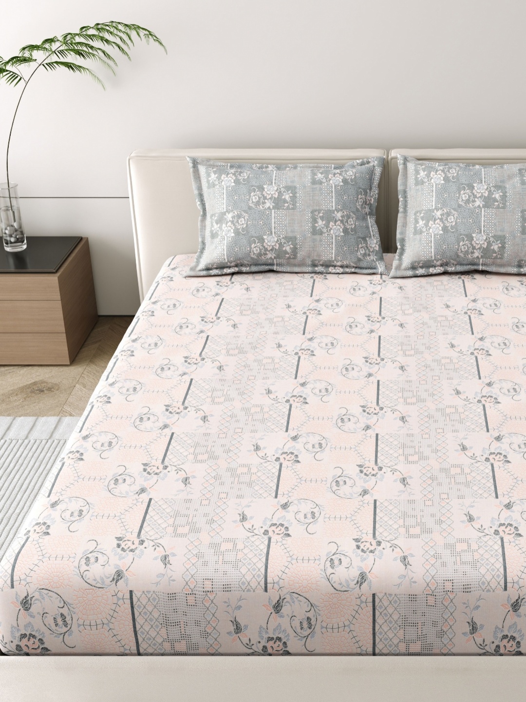 MAFATLAL Pink & Grey Ethnic Printed Pure Cotton 186 TC King Bedsheet Set 2.74 m x 2.74 m
MAFATLAL Pink & Grey Ethnic Printed Pure Cotton 186 TC King Bedsheet Set 2.74 m x 2.74 m
