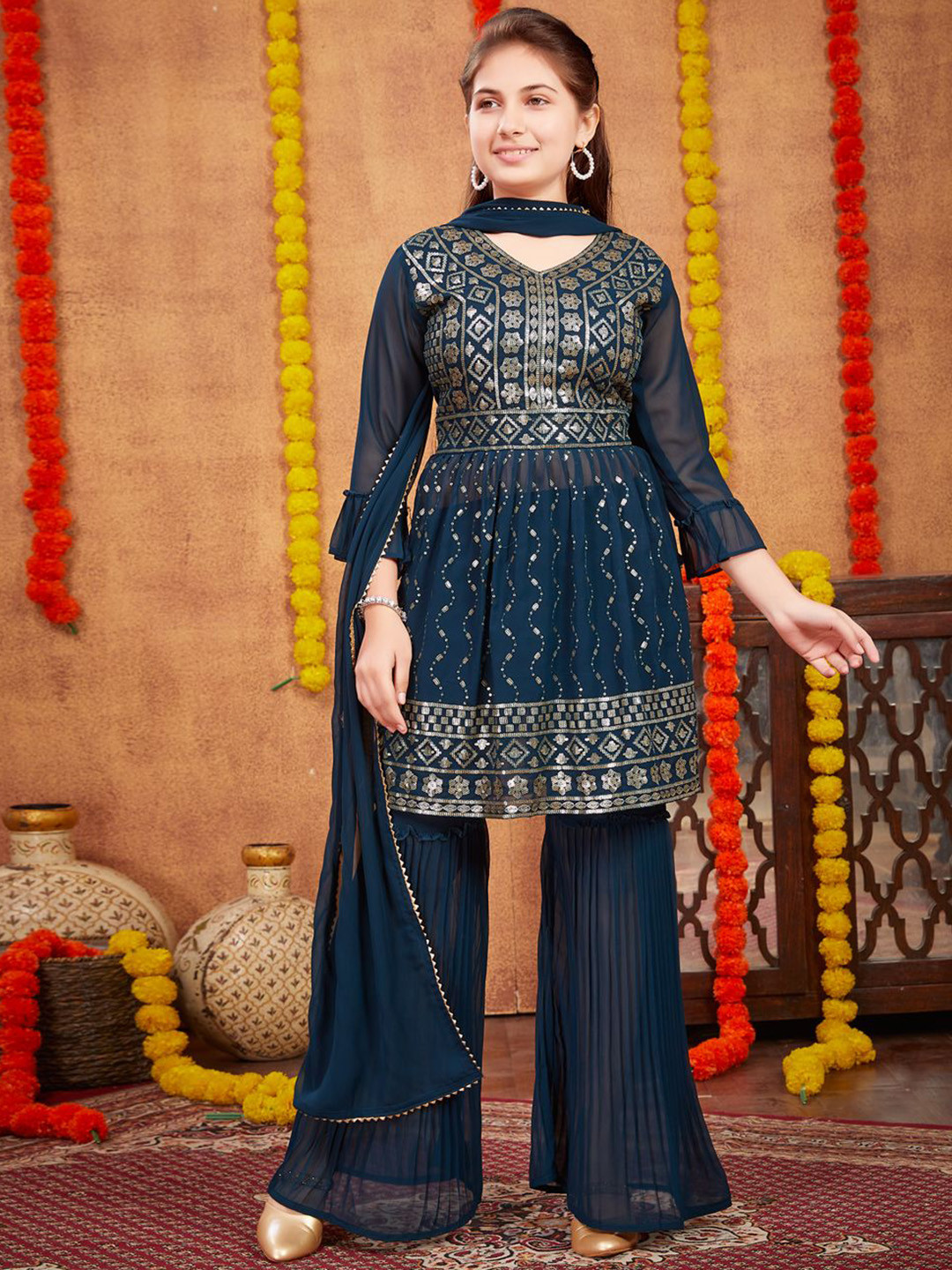 Sangria Girls Floral Embroidered Sequinned A-Line Kurta With Sharara & Dupatta, Turquoise blue
Sangria Girls Floral Embroidered Sequinned A-Line Kurta With Sharara & Dupatta, Turquoise blue
