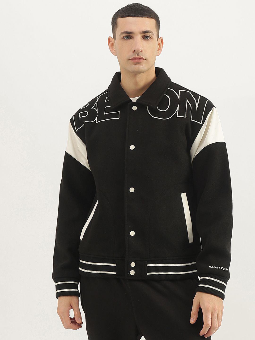 United Colors of Benetton Men Spread Collar Typography Embroidered Casual Bomber Jacket, Black
United Colors of Benetton Men Spread Collar Typography Embroidered Casual Bomber Jacket, Black