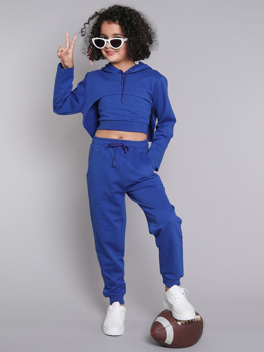 taffykids Girls Hooded Long Sleeves Pure Cotton Sweatshirt With Trouser With Top, Blue
taffykids Girls Hooded Long Sleeves Pure Cotton Sweatshirt With Trouser With Top, Blue