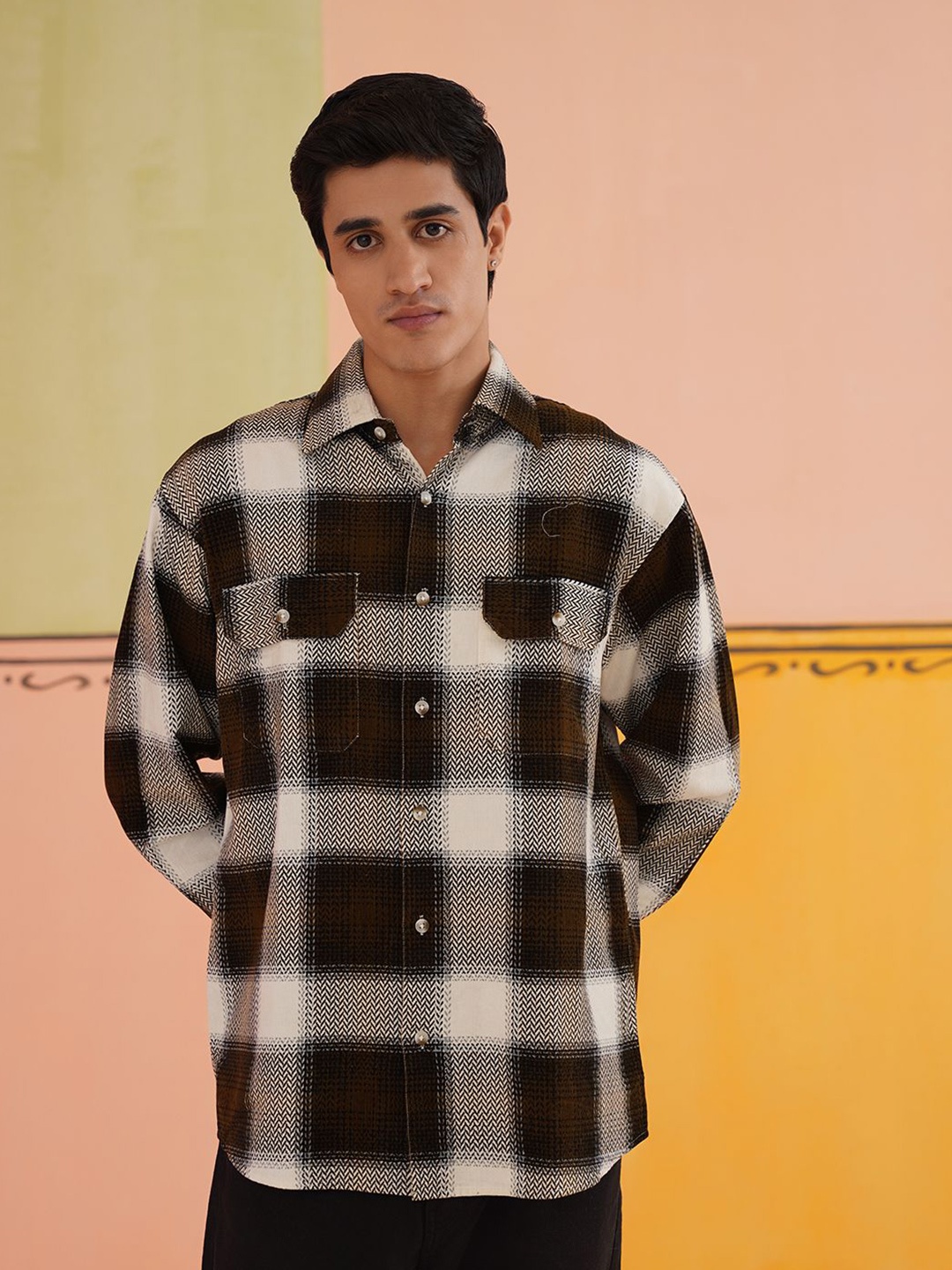 Indian Needle Men Classic Spread Collar Checked Cotton Relaxed Fit Casual Shirt, Coffee brown
Indian Needle Men Classic Spread Collar Checked Cotton Relaxed Fit Casual Shirt, Coffee brown