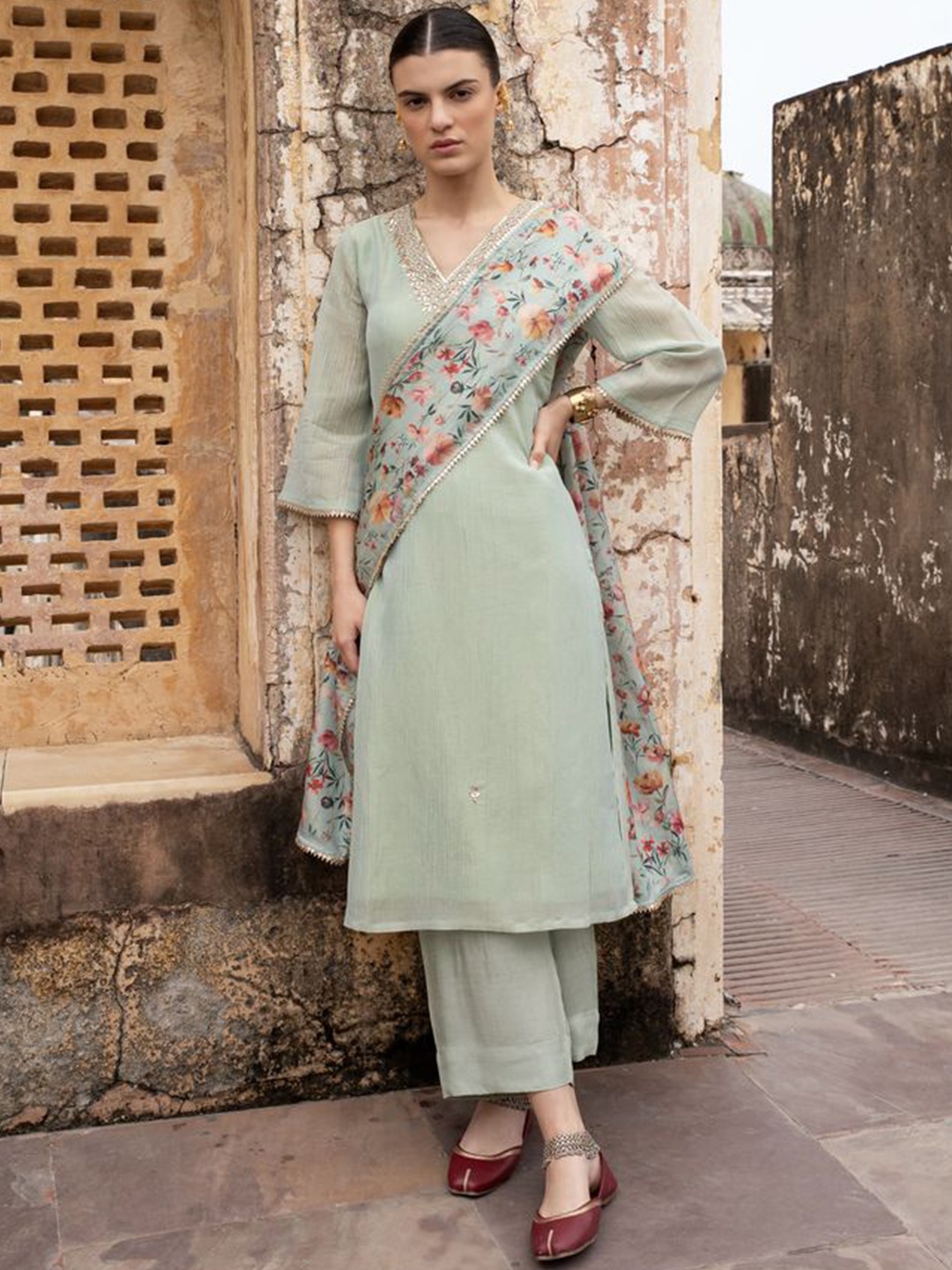 KARAJ JAIPUR Floral Yoke Design Chanderi Cotton Straight Kurta with Palazzo & Dupatta, Green
KARAJ JAIPUR Floral Yoke Design Chanderi Cotton Straight Kurta with Palazzo & Dupatta, Green