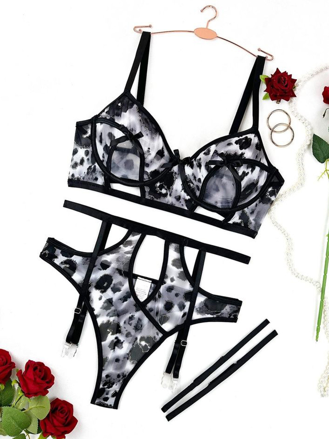 LULU & SKY 4Pc Printed Plus Size Baby Dolls, Black
LULU & SKY 4Pc Printed Plus Size Baby Dolls, Black