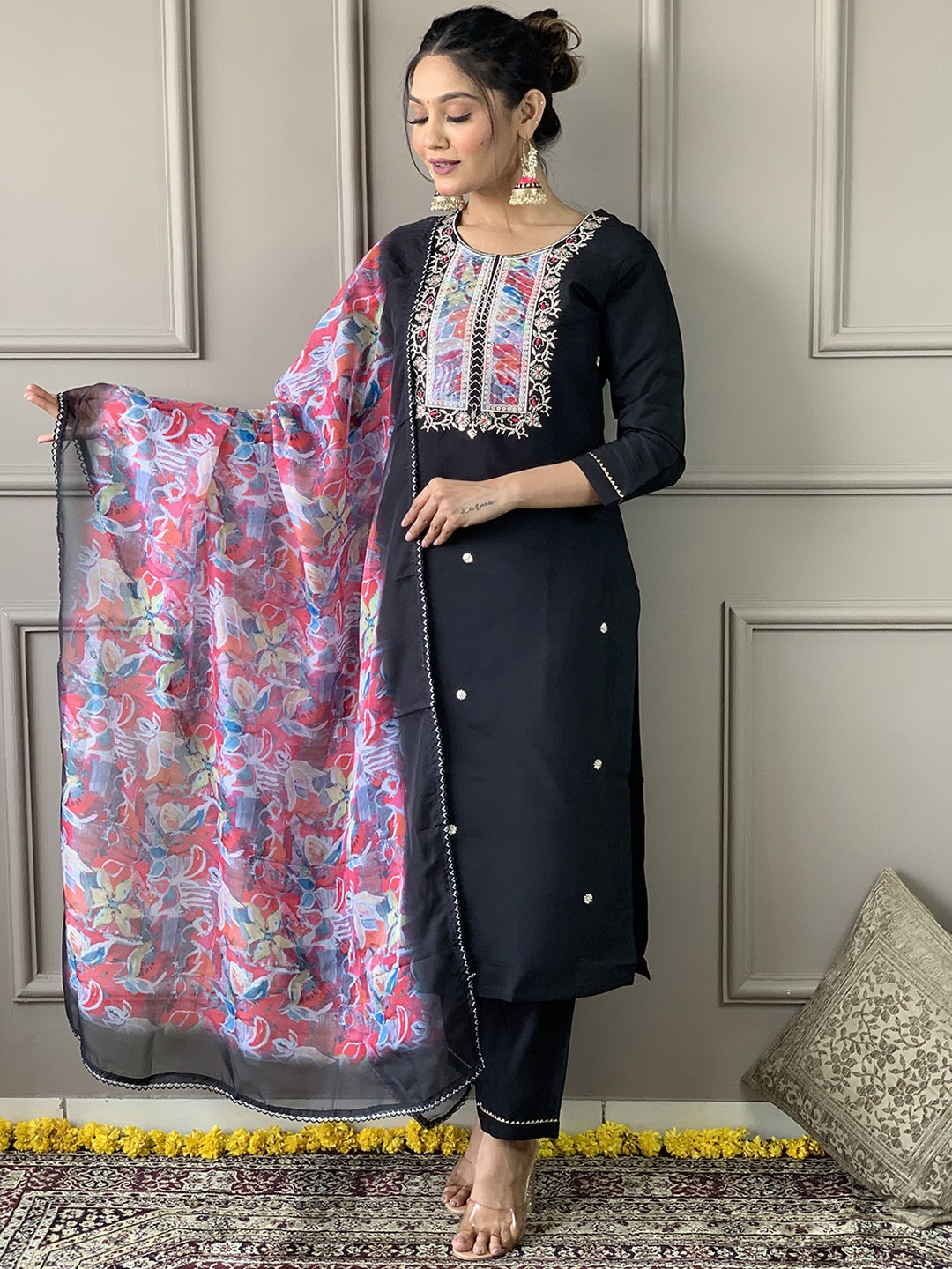 KALINI Ethnic Motifs Embroidered Sequined Straight Kurta With Trousers & Dupatta, Black
KALINI Ethnic Motifs Embroidered Sequined Straight Kurta With Trousers & Dupatta, Black